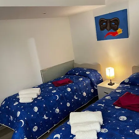Donnaregina5 Apartman *