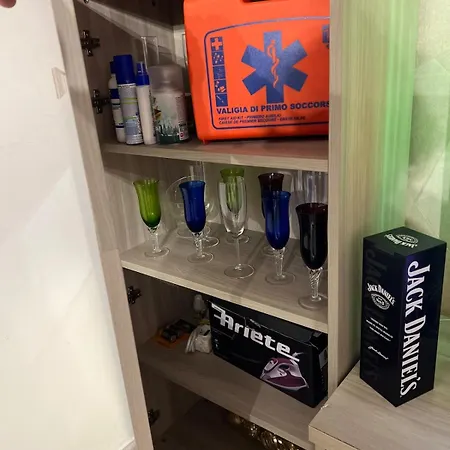 Donnaregina5 Apartman Nápoly